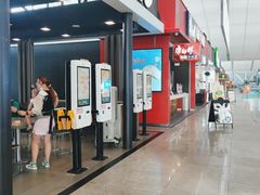 -麦当劳(深圳北站高铁店)