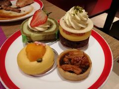 甜点-咖啡苑自助餐厅·中国大饭店