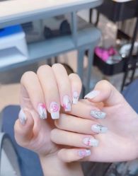 -Pink You美甲洗眉纹绣定制中心