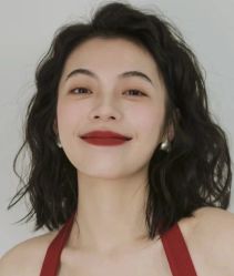 -苑苑发型设计