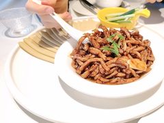京酱肉丝-芳芳私房菜·精作淮扬菜(玖珑湾店)