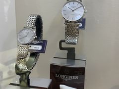 -文艺复兴百货(米兰大教堂广场店)