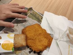 -麦当劳(东岳大道店)