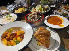 -静香HOUSE·全时段融合餐厅(七星欢乐颂店)