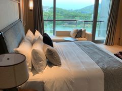 -上海佘山世茂艾美酒店