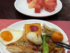 -朗丽兹自助餐厅