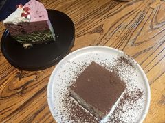 -房角石咖啡与书(吉大南校店)