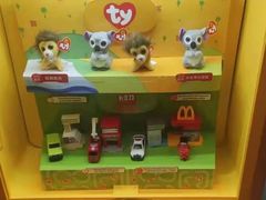 -麦当劳(伟城广场店)