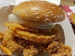 藤椒嫩笋鸡腿双层堡-肯德基(珍珠店)