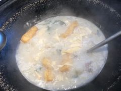 -陈大锅·岳阳鱼馆·地道岳阳菜(美食街店)