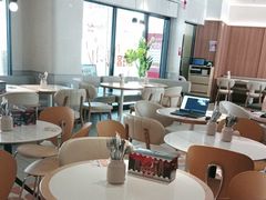 -必胜客(阿罗海店)