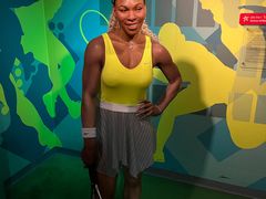 -曼谷杜莎夫人蜡像馆