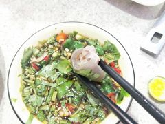 -墨脱石锅椰子鸡•香草鸭•东山羊(大东海店)