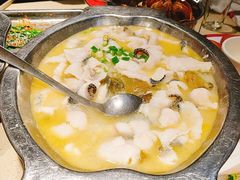 酸菜鱼-大红袍川菜馆(总店)