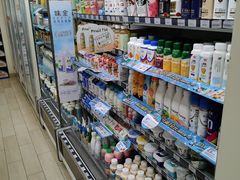 -全家便利店(天目山路三店)