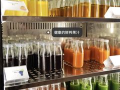 -深圳星河丽思卡尔顿酒店