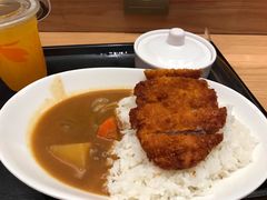 黄金咖喱猪扒饭-吉野家(深圳水贝分店)