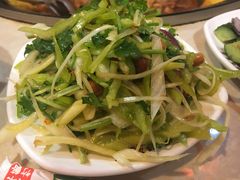 -王老六铁锅炖鱼(圣亚海洋店)