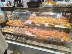 -Caidie Bakery采蝶轩(百越店)