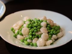 河虾仁炒小豌豆-庐灶江南·江南菜·四合院Bistro(东直门雍和宫·原华侨宾馆店)