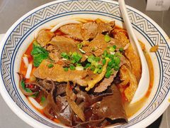-粉吖吖·邵阳米粉(体育西路店)