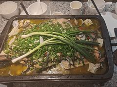 -里岛烤鱼(东港凯虹广场店)