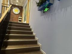 -I-Shine英语国际教育(大三林中心)