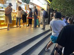 -鲍师傅糕点(江苏路店)