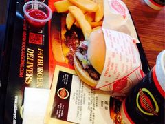 SINGLE-FATBURGER 特富客汉堡(外交公寓店)