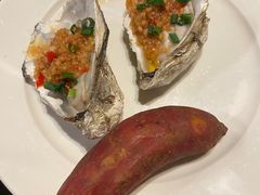 -大中华希尔顿酒店-念自助餐·嗨啤·小龙虾