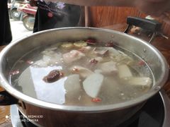 -阿汉名材老鸡汤饭店(金鸡岭店)