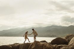 -纪梵希旅拍婚纱摄影(大连总店)