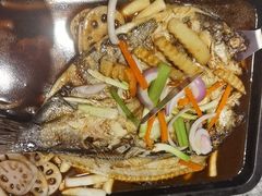 -里岛烤鱼(东港凯虹广场店)