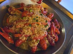 -巴厘龙虾·榜首油焖大虾(音乐学院·沿江酒馆店)