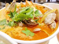 -何记花甲(卓悦汇旗舰店)