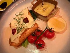 -杭州西子湖四季酒店-WL BISTRO西湖餐厅(灵隐路店)