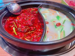 -串门邻居串串火锅(云南南路店)
