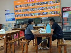 -吃吃看·闽南古早味(美食街店)