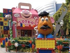 -Lotso Lunch Box 草莓熊餐盒