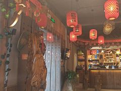 -头上红煨盐鸡·非遗院子餐厅