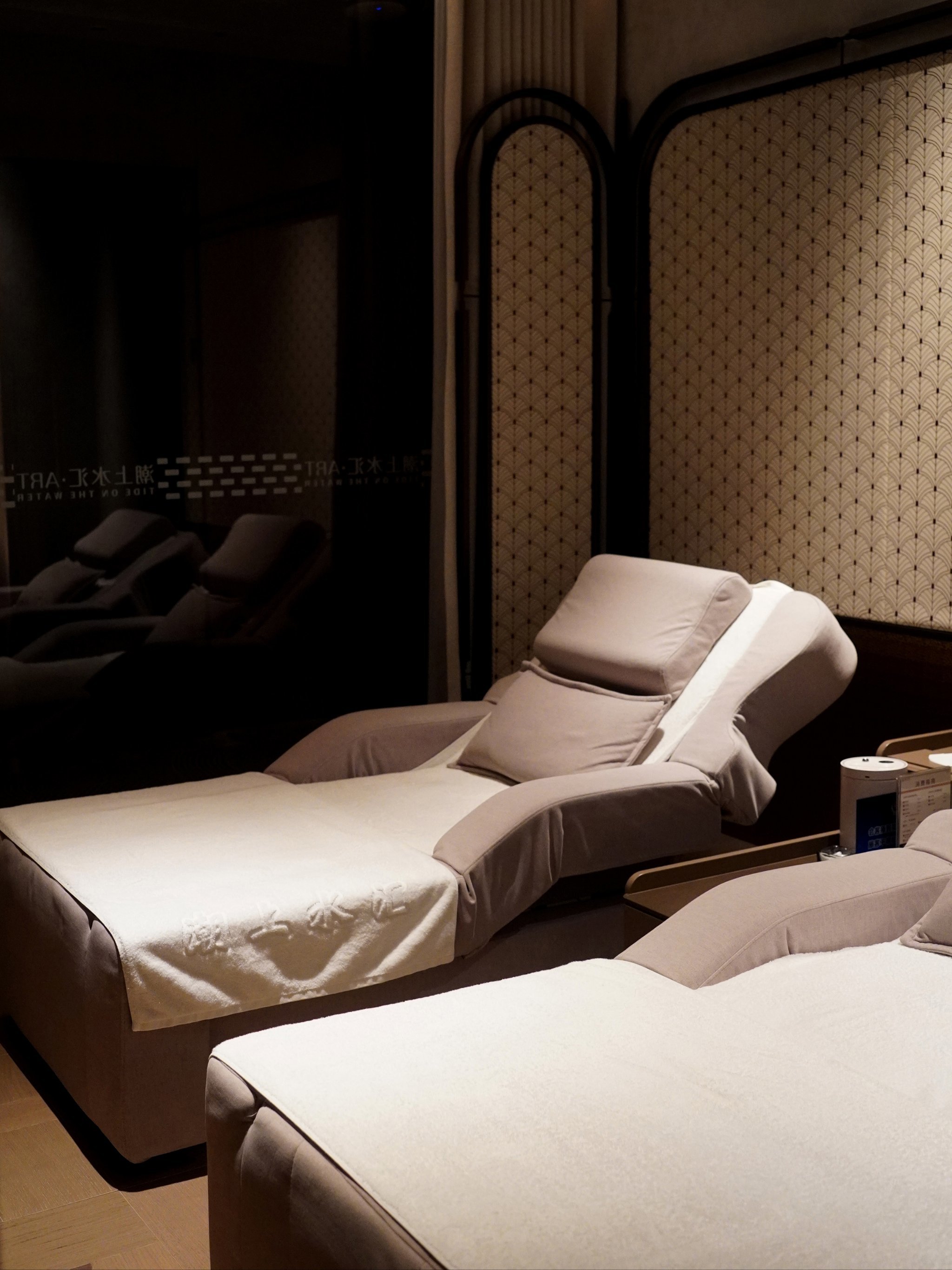 泡汤 搓澡 住宿一站式