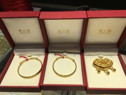-周大福CHOW TAI FOOK(金汇广场珠宝店)