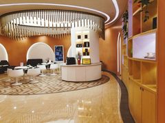 -百联又一城停车场