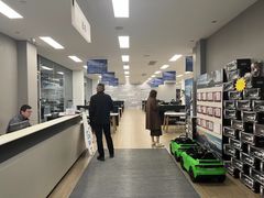 -浙江中升裕迪奥迪4S店(西溪店)