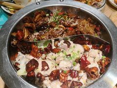 脆鱼牛仔骨-小鱼小牛·鱼牛干锅·脆鱼火锅(世欧广场店)