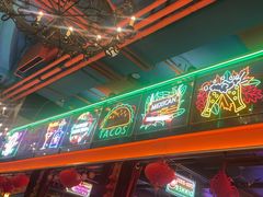 -Famous肥猫墨西哥音乐餐吧(五棵松华熙LIVE店)