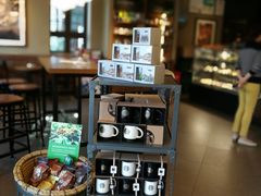 -星巴克(宁波月湖盛园店)