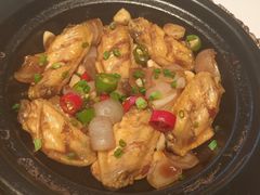 -领鲜天下·焗海鲜·花胶鸡(天目里店)