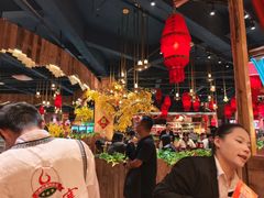 -老滇山寨•云南特色菜•地方菜•民族风情歌舞表演(金碧店)