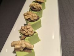 -肆月河豚·新淮扬菜·烤鸭(中关村店)